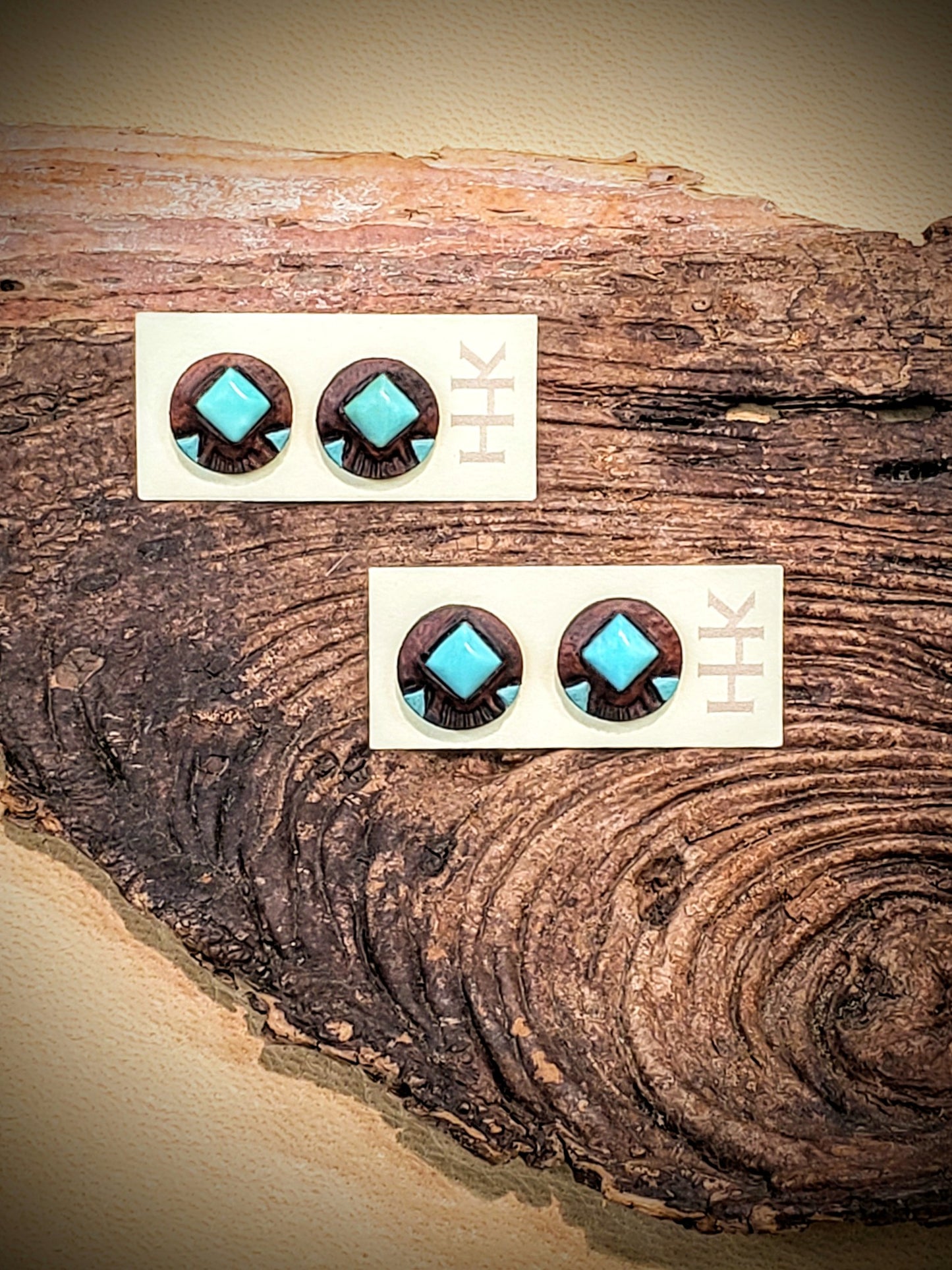 Kingman Tooled Studs