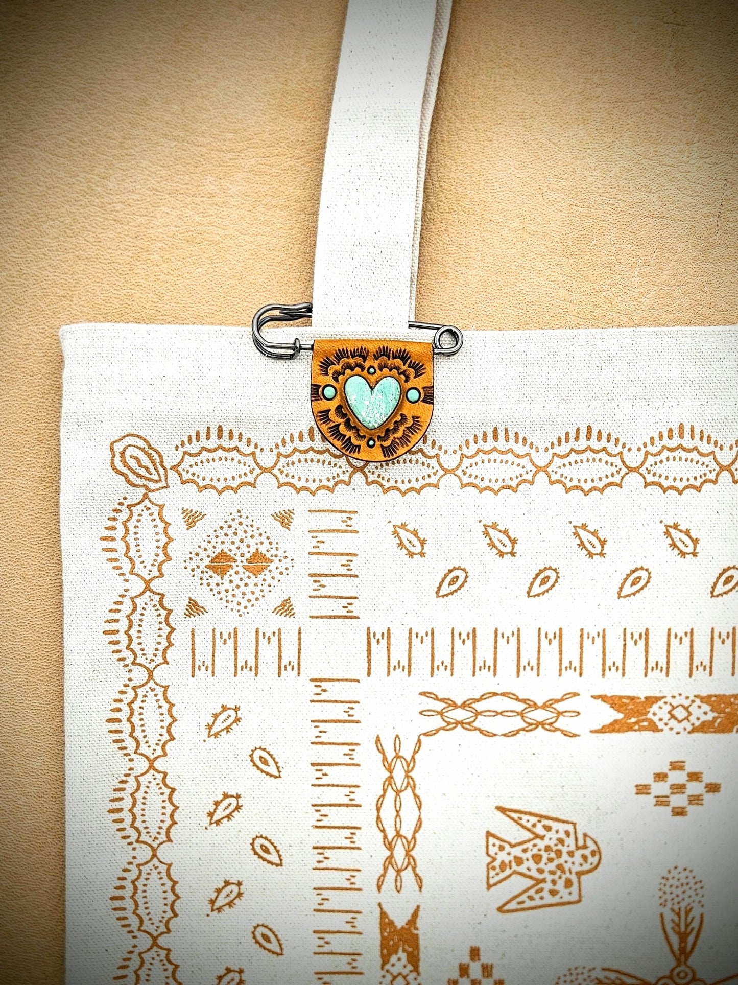 Variscite Heart Kilt Pins