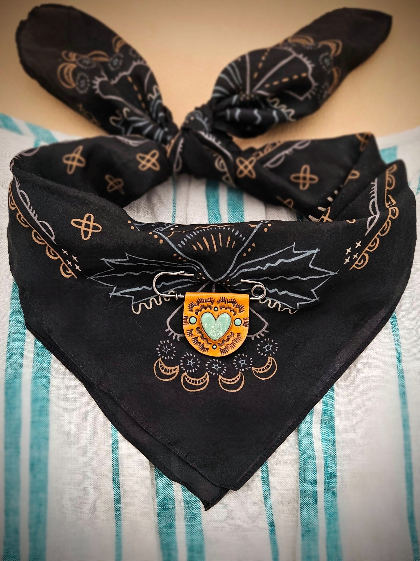 Variscite Heart Kilt Pins