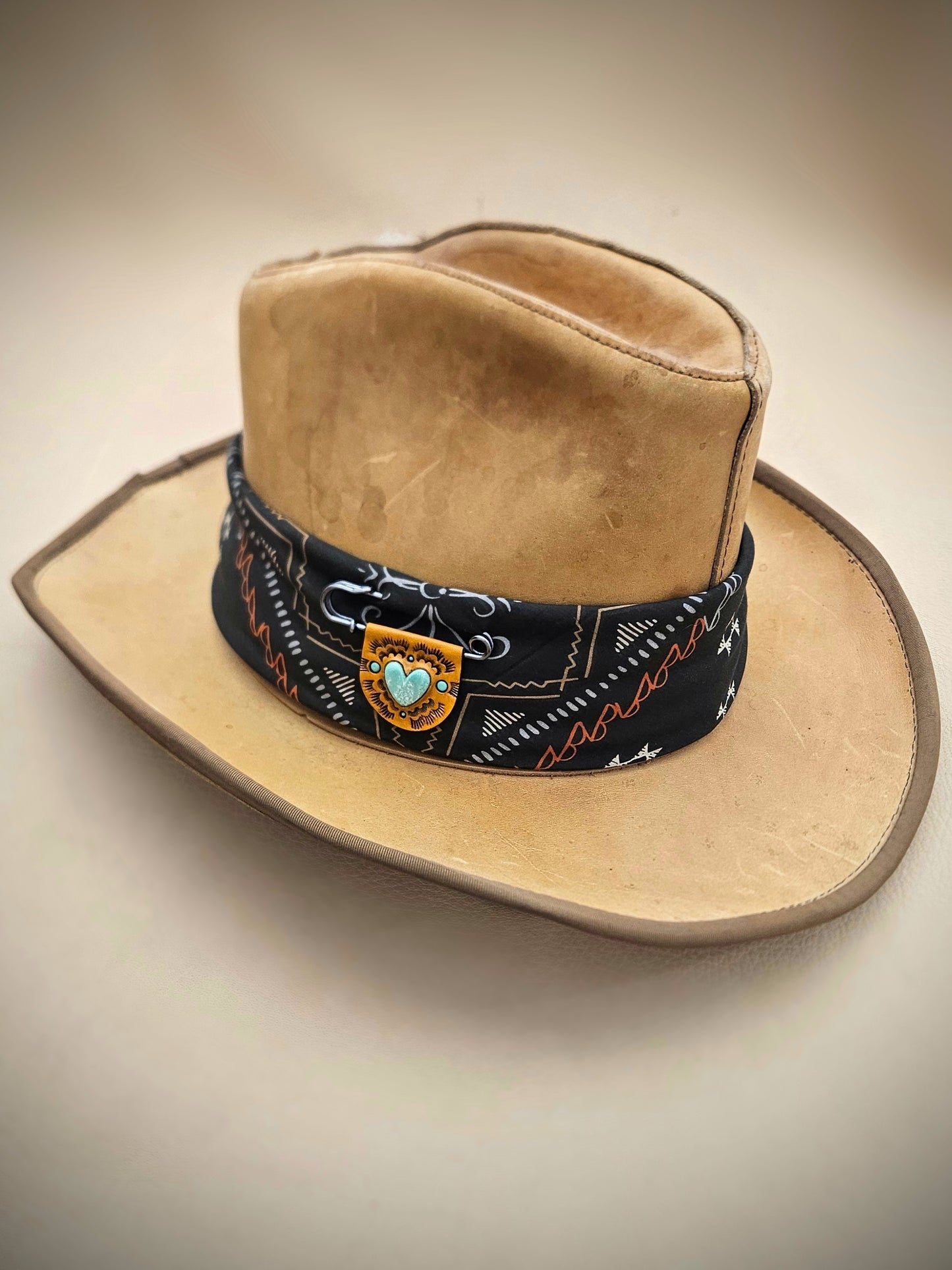 Variscite Heart Kilt Pins