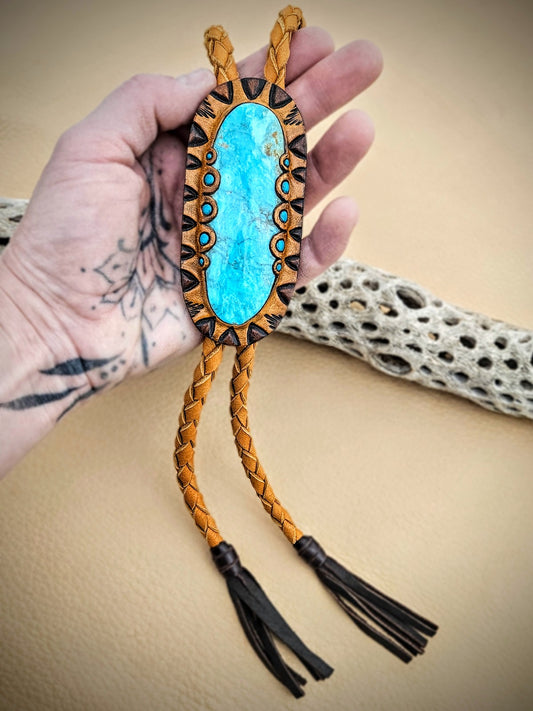XL Kingman Scalloped Bolo Tie